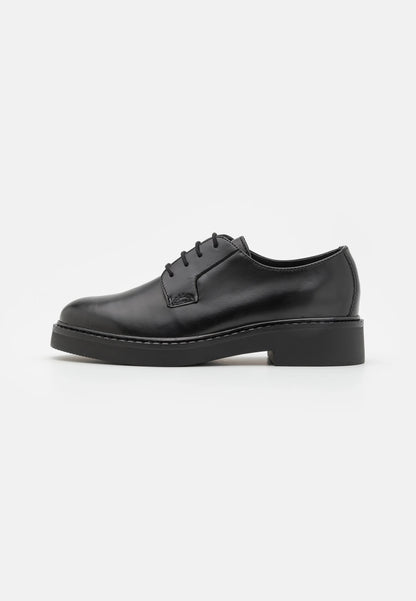 ZIGN LEAHER - PEN SHOE WITH LACES