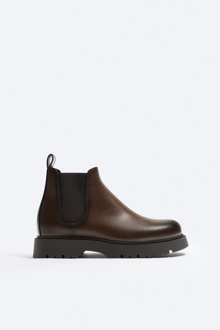 LEATHER - CHELSEA BOOT WITH THICK SOLE